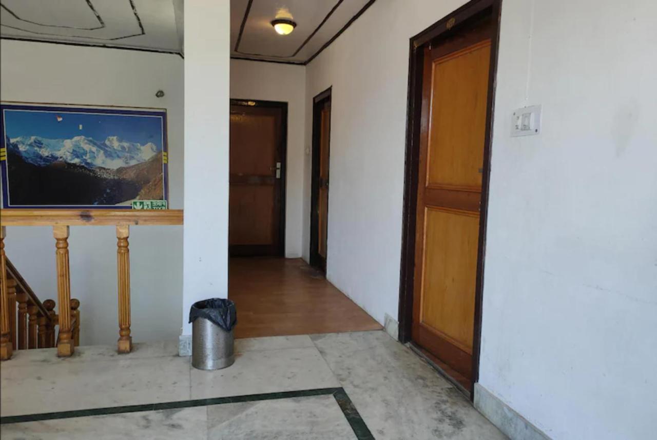 Goroomgo Chinar: Lakeside Retreat On Nainital's Mall Road 3* Nainital