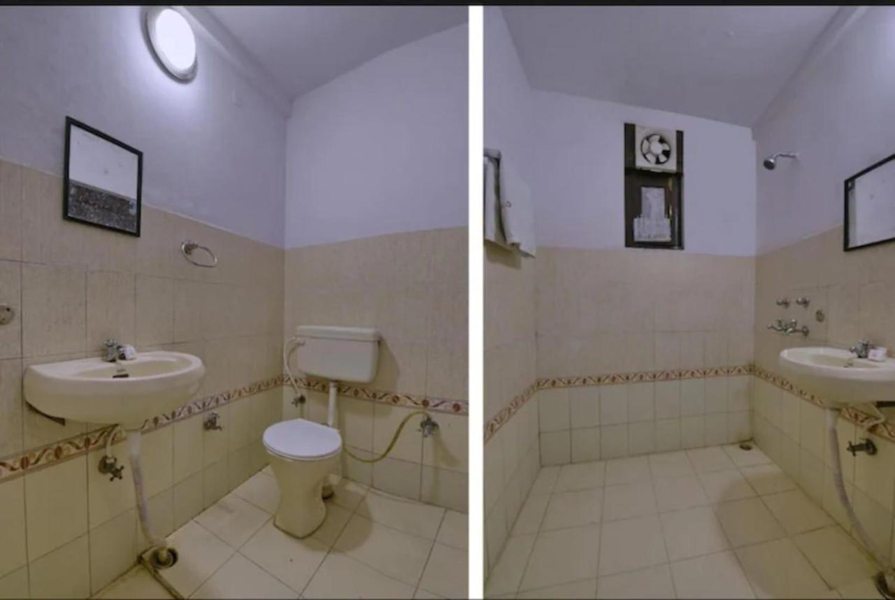 Hotel Goroomgo Chinar: Lakeside Retreat On Nainital's Mall Road Nainital